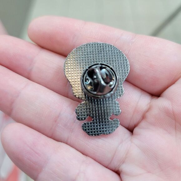 2/$20 Brand New SpongeBob SquarePants Squidward Pin Brooch - Picture 2 of 3